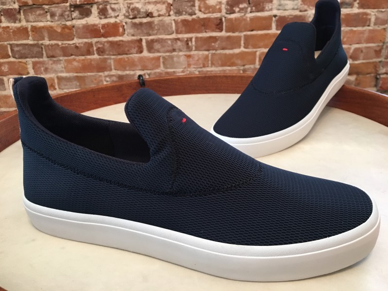 ED Ellen Degeneres Blue Mesh Daire Slip on Sneaker Shoes 9.5 NEW