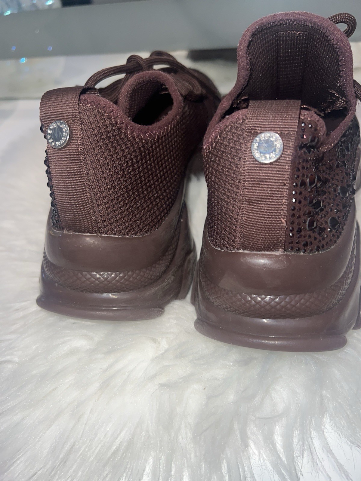Steve Madden SM NY 90 Women’s Burgundy Knit Lace-Up Low Top Sneakers Rhinestone