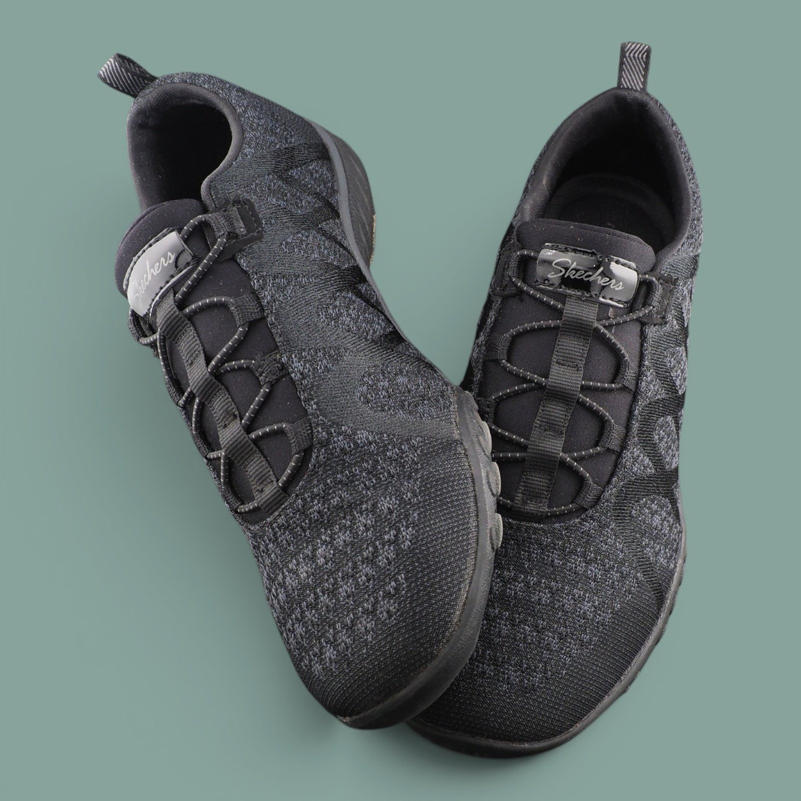 Skechers Relaxed Fit Air Cooled Memory Foam Bungee Sneakers Blk Gray Womens 8.5