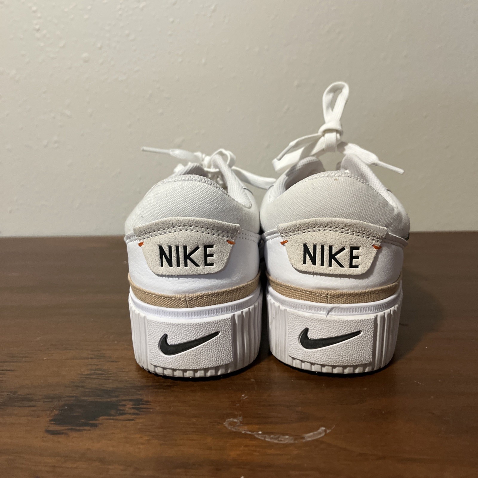 Nike Court Legacy Lift Leather Shoes DM7590-100 White Black Tan Women’s 11