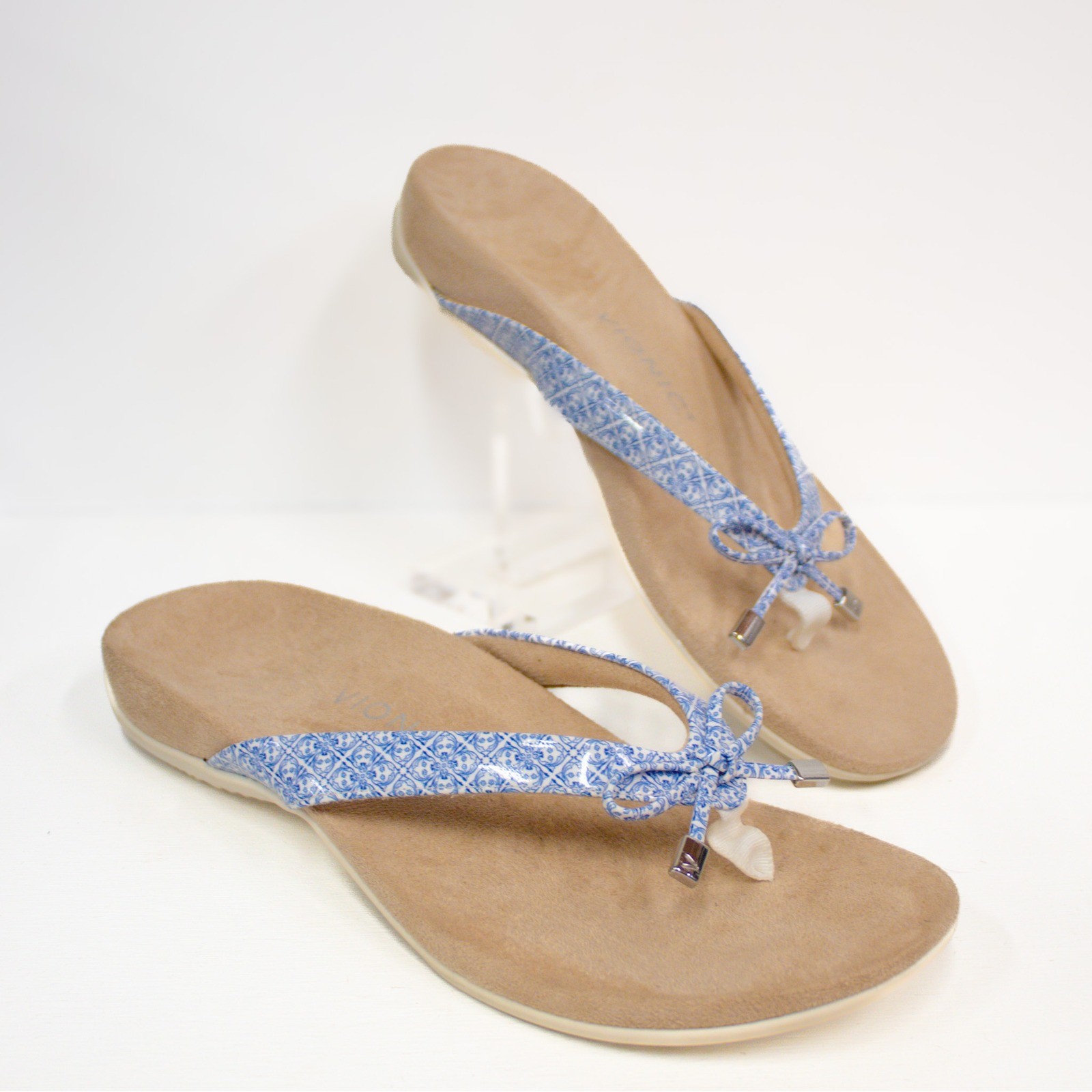 Vionic Bella Blue White Tile Pantent Sandals