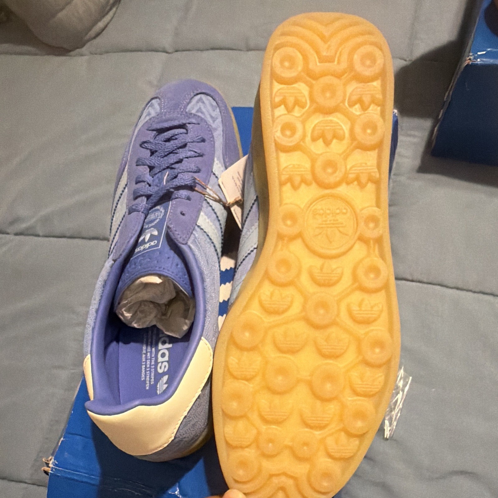 adidas Gazelle Indoor W women’s Suede Lace-Up Sneaker Low Top Lilac/Gum KI3581