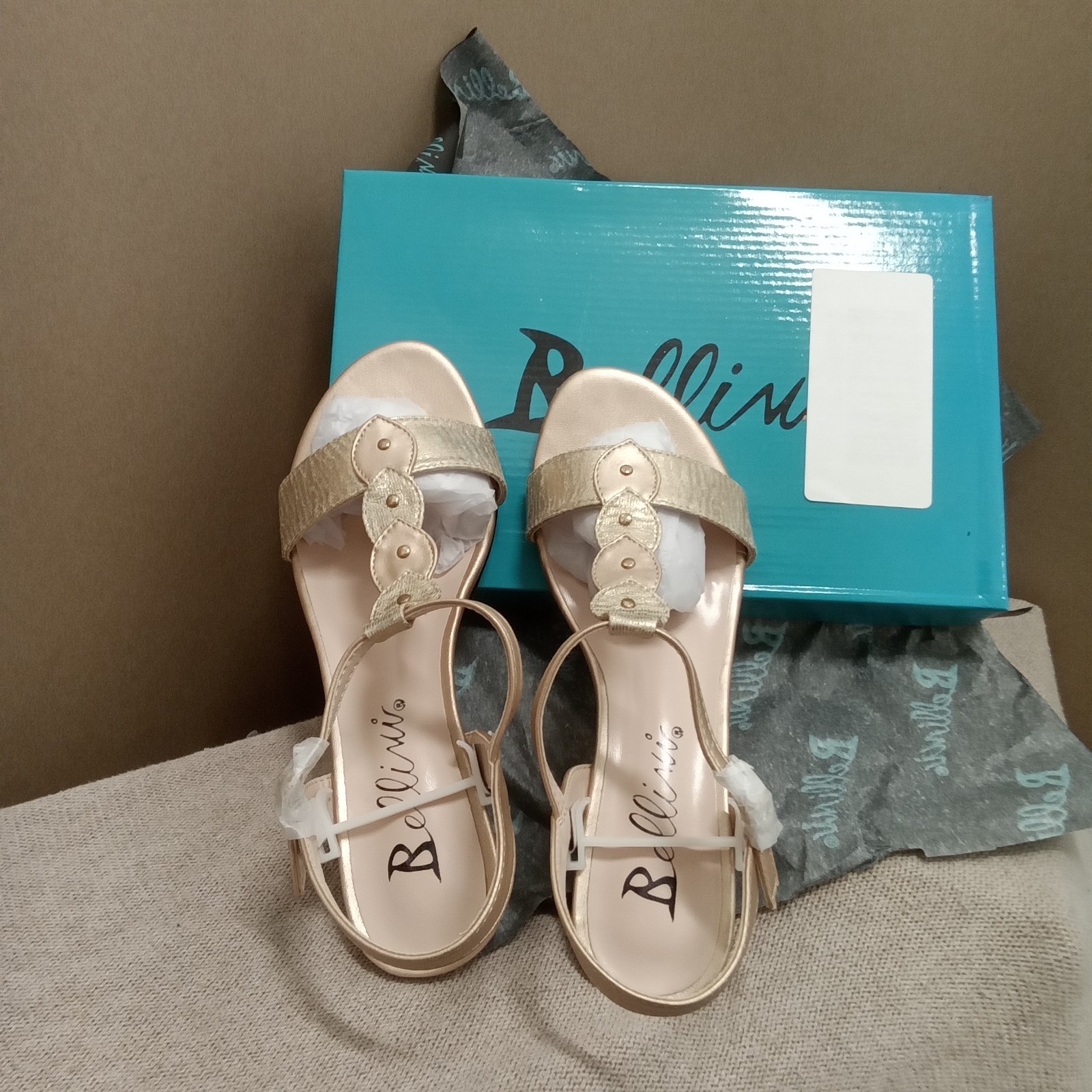 NIB Gold Metallic Womens Bellini Wedge Sandals Size 6 M