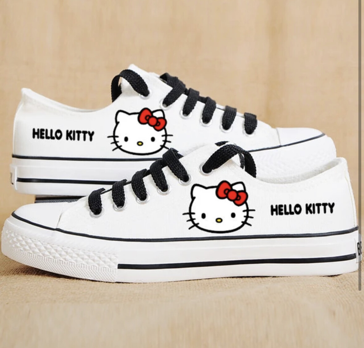 White Women Sport Flat Kitty Sports Sneakers 6,7,8,9 Hello Kitty Sanrio Kawaii