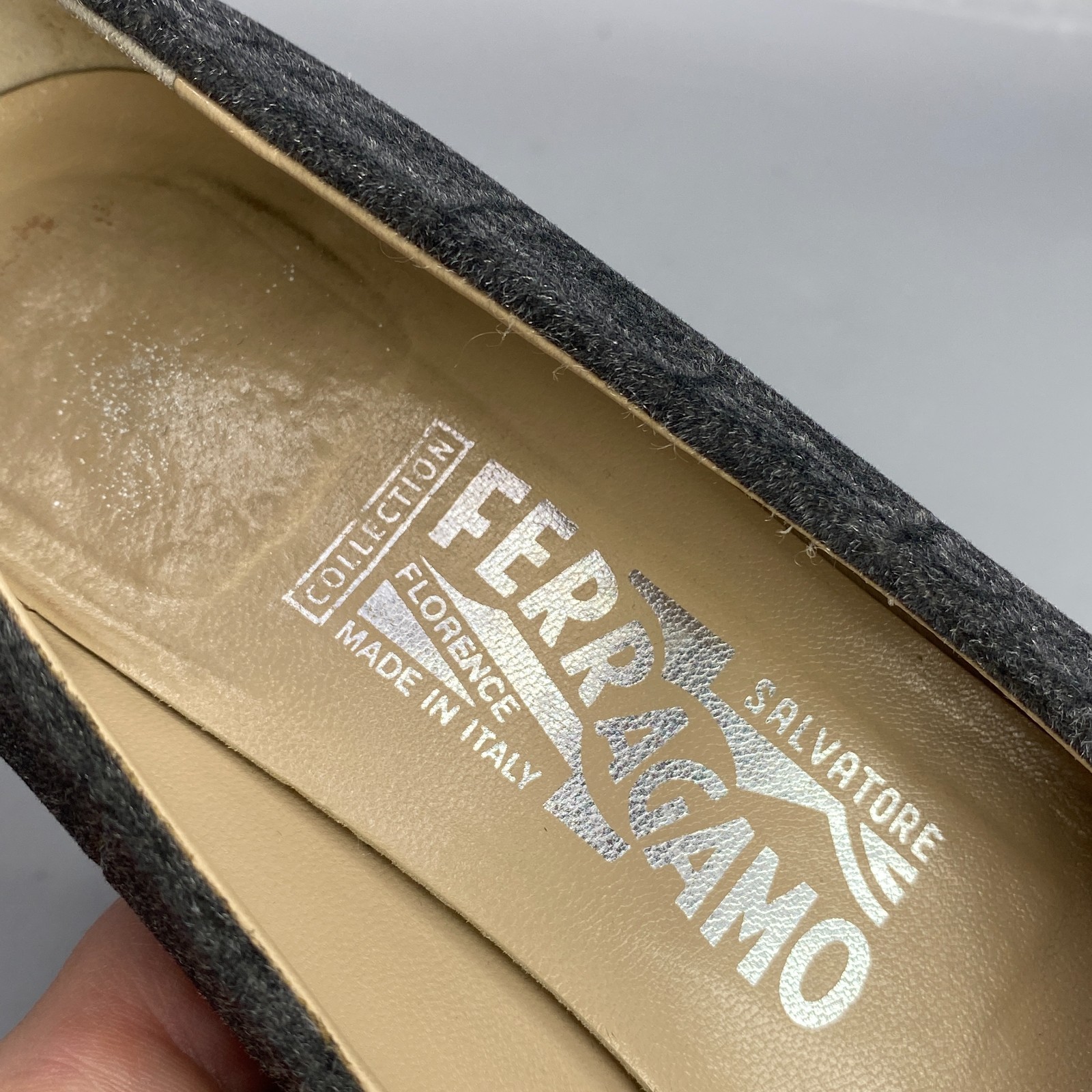 Salvatore Ferragamo Pumps Women’s 7.5 Gray Formal Business Career Slip On