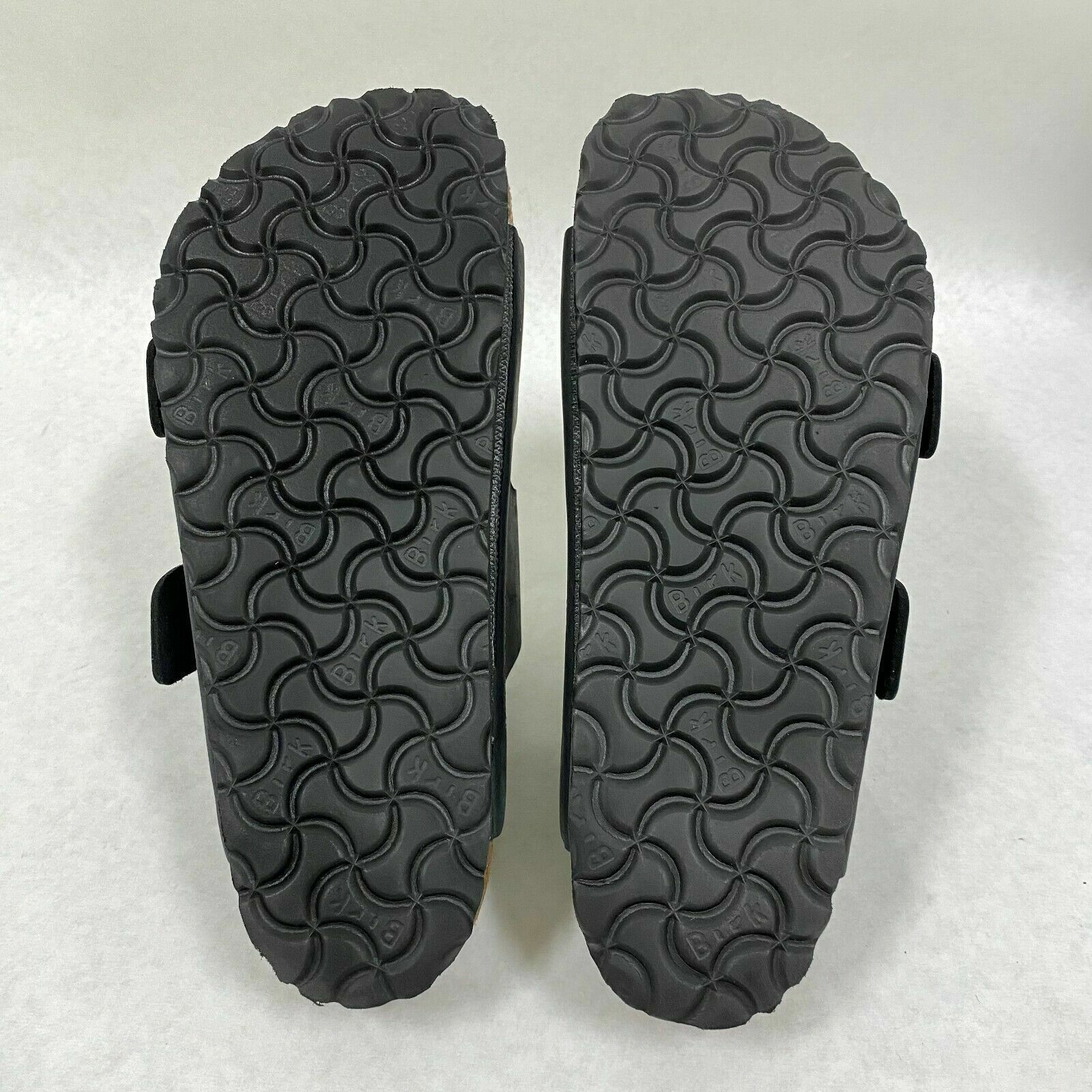 Birkenstock New w/o Box Arizona Black Oiled Leather Soft Footbed R -Select Size