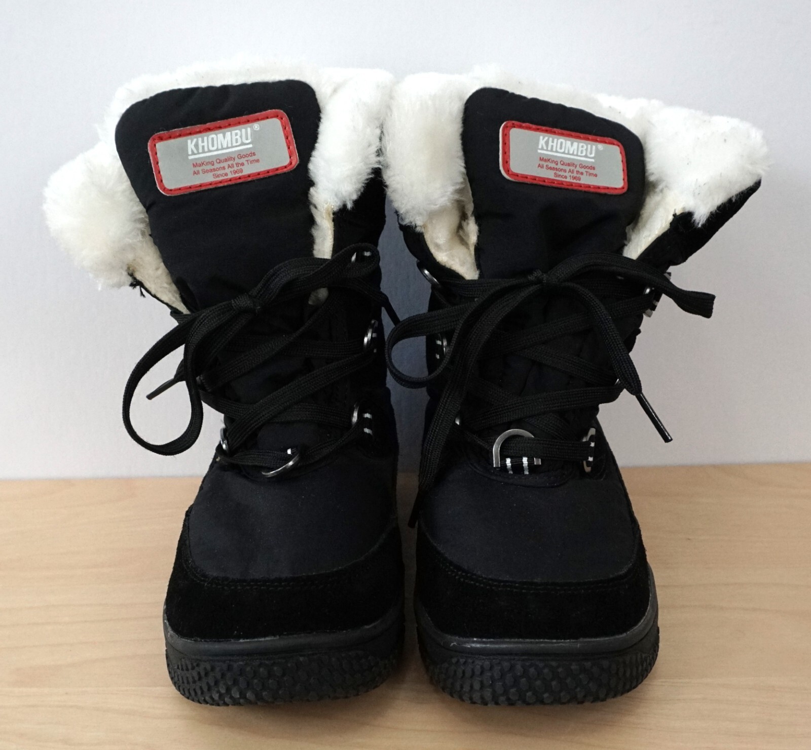 Khombu Black White Lace Up Faux Fur Winter Fall Boots Size 6 M