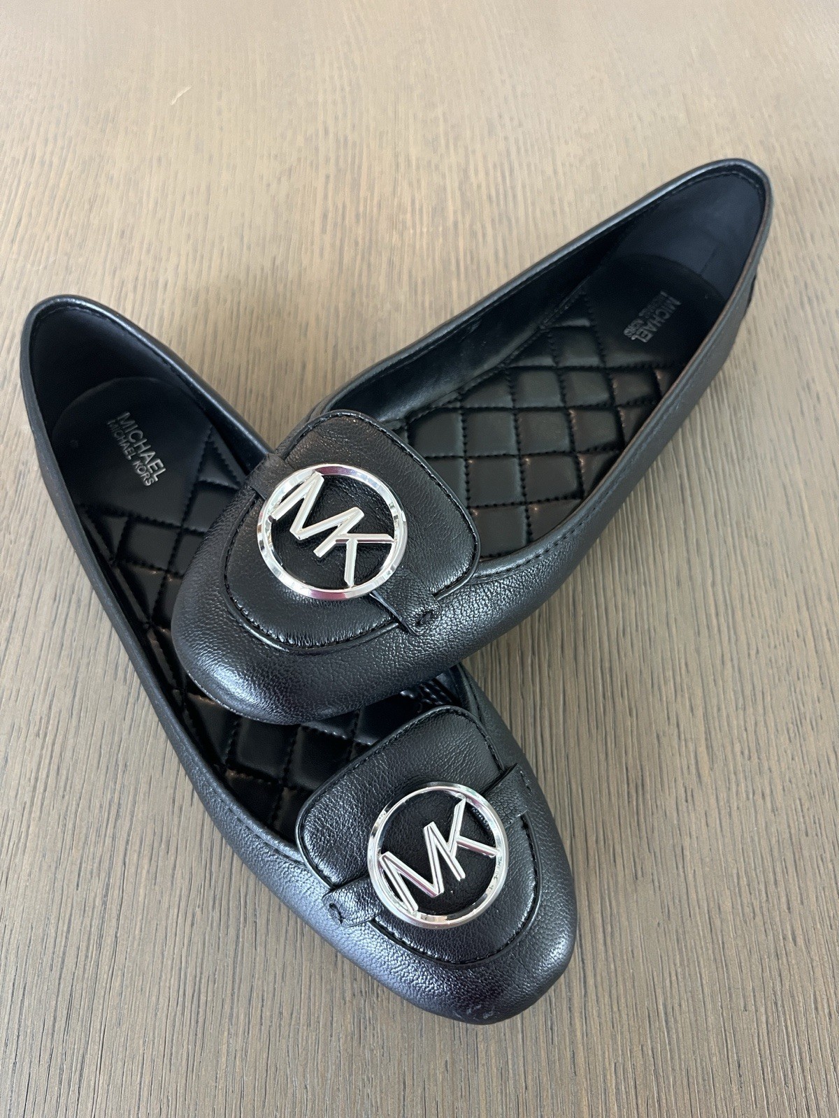 MICHAEL Michael Kors Black Quilted Leather Logo Cushioned Ballet Flats 9.5 M
