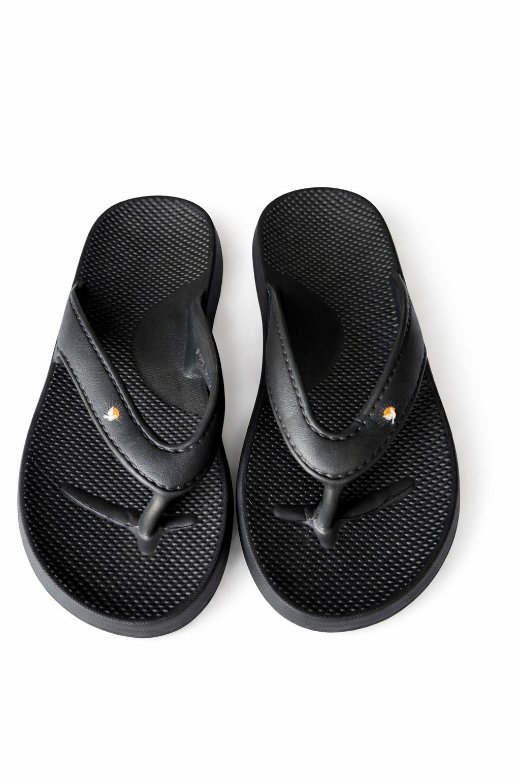 Women’s EVA Foam Flip Flops Cushioned Lightweight Beach Casual Sandals Black