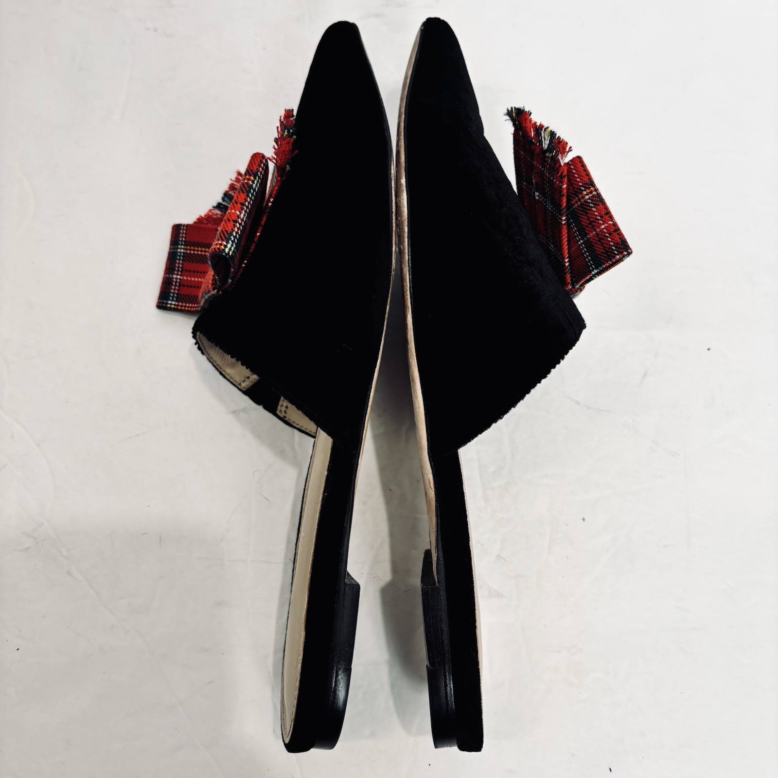 J Mclaughlin Lyon Flats Tartan Red Bow Pointed Toe Black Velvet Slide On Loafers