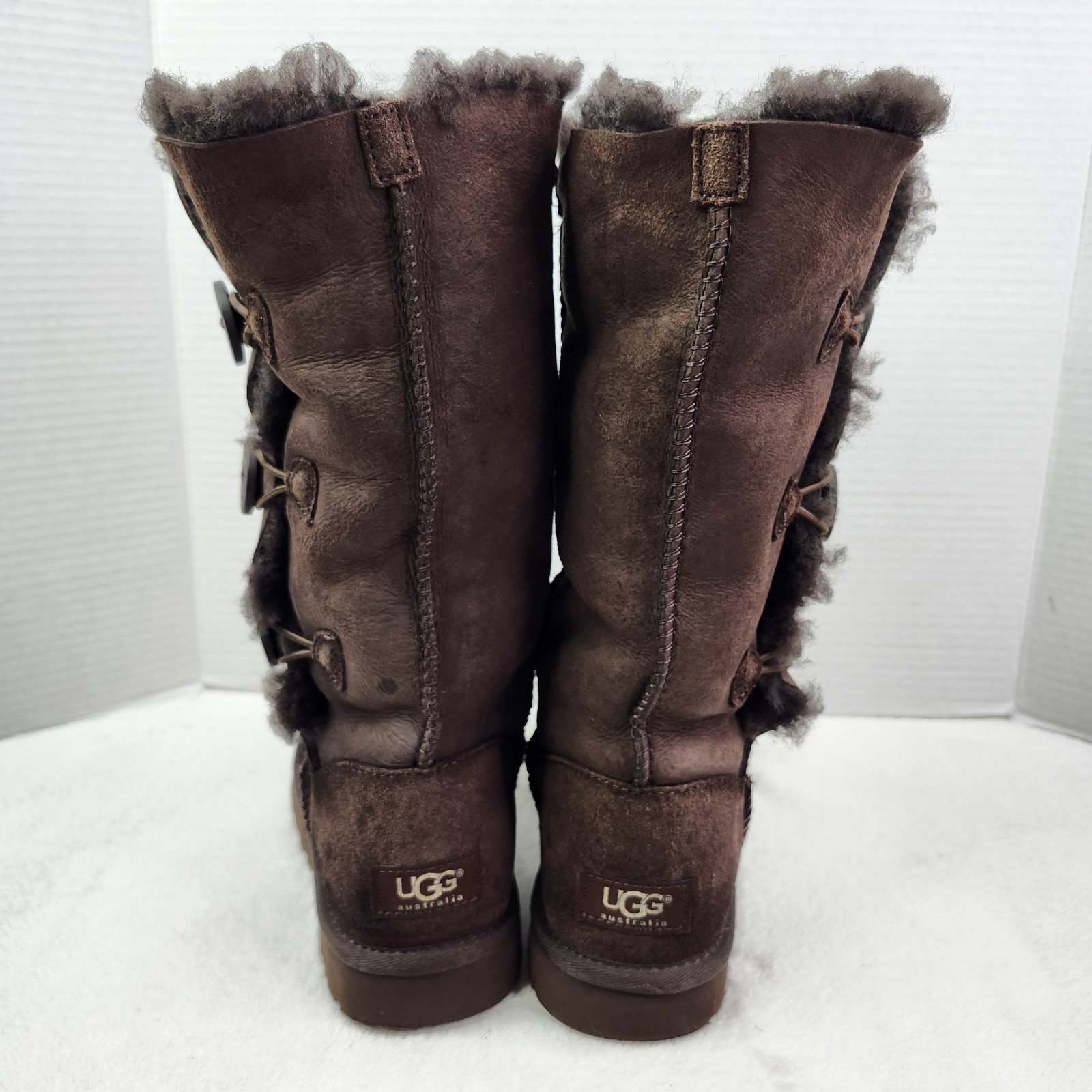 UGG Womens Bailey 3 button Chocolate Brown Suede Fur Lined Tall Boots Size US 7