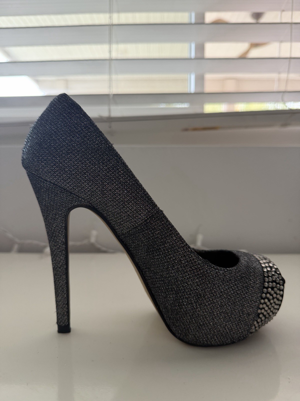 The Essence Menbur Black/Silver Rhinestone Peep Toe Slip-On Stiletto Pumps 6
