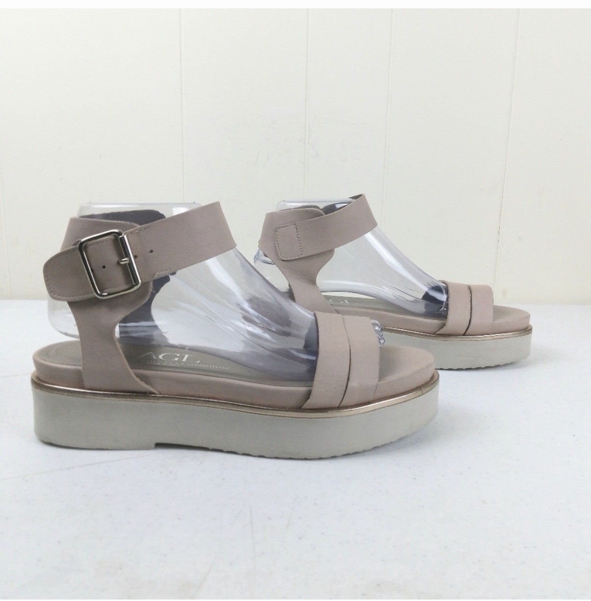 AGL Italian Beige Solid Strappy Platform Sandals