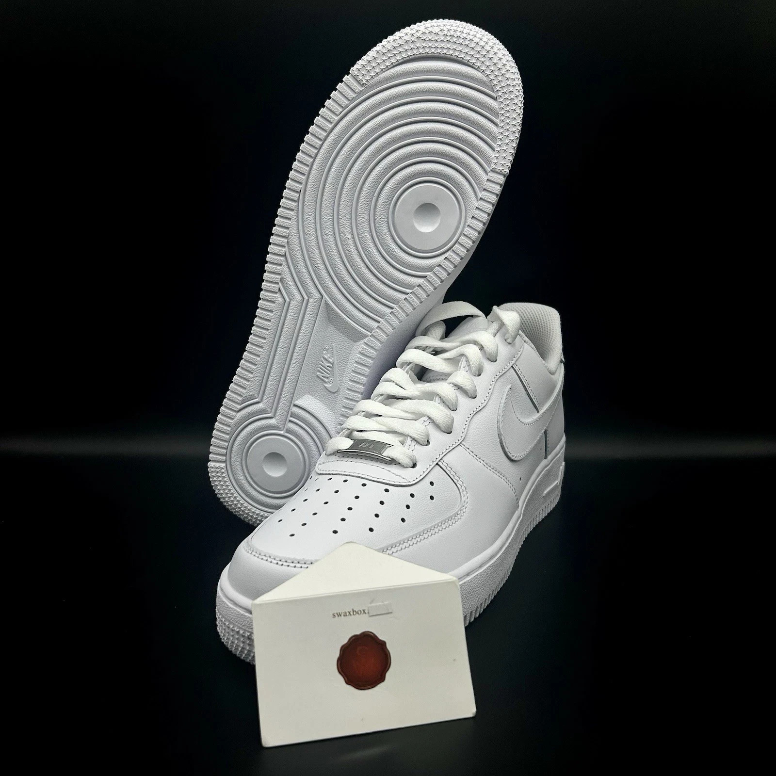 Nike Air Force 1 ’07 ‘Triple White’