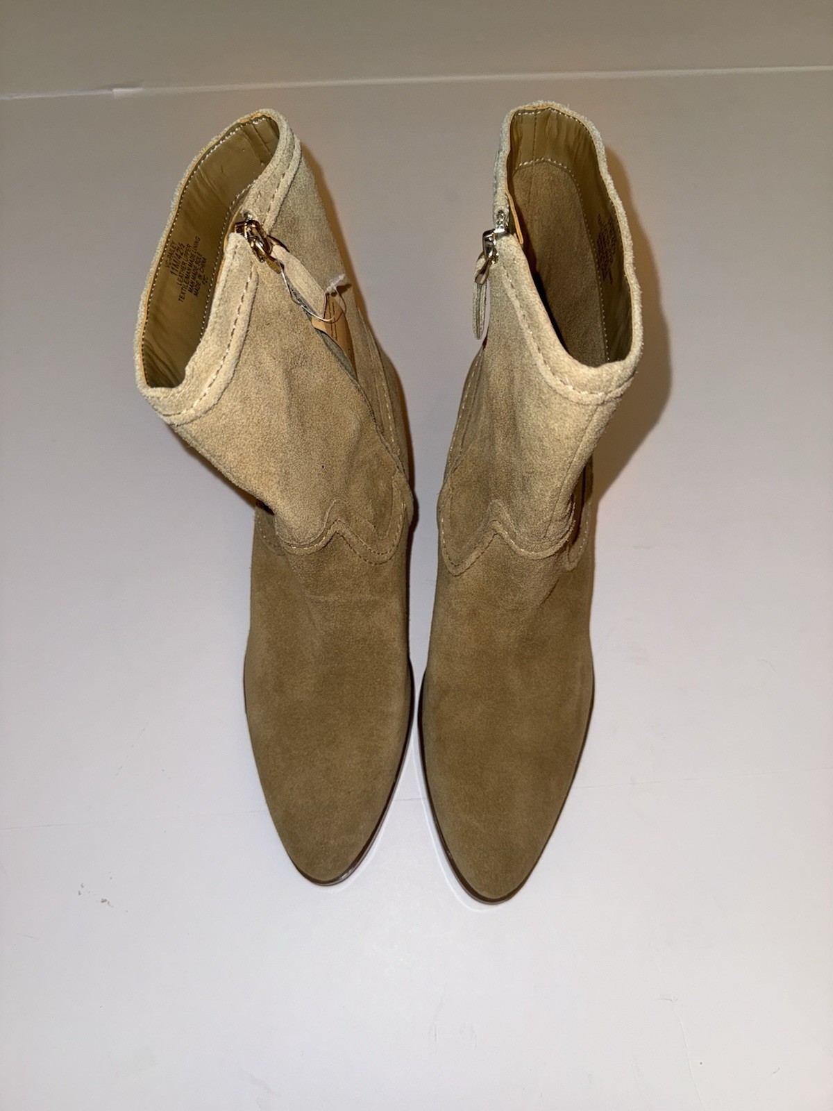 Vince Camuto Women Ankle Boots 11 Suede Pailey Tan Block Zip Scotchguard NEW