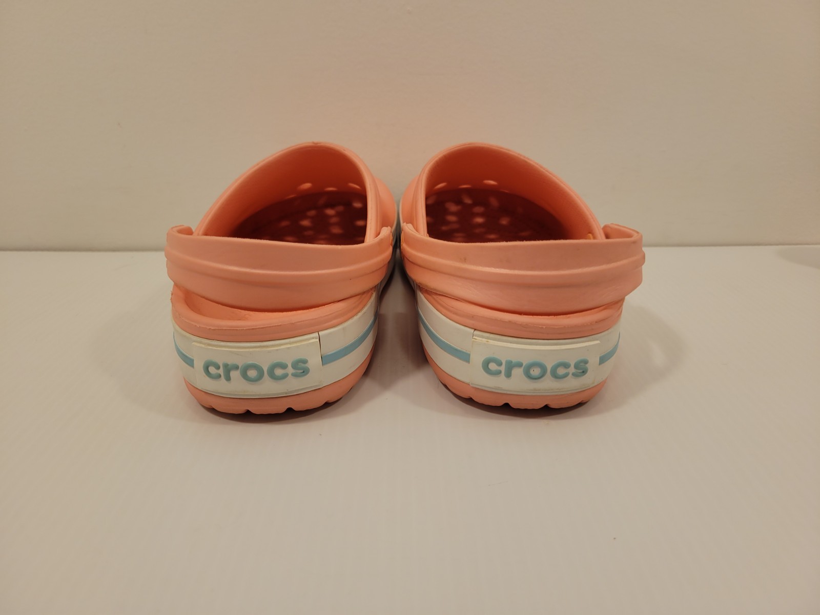Nice! CROCS Clogs – Shoe Size Mens 5 Womens 7
