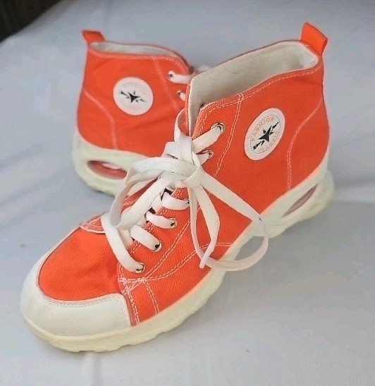 Fashion Classic Orange High Top Canvas Air Cushioned Heel Sneakers Size 40 – 8.5