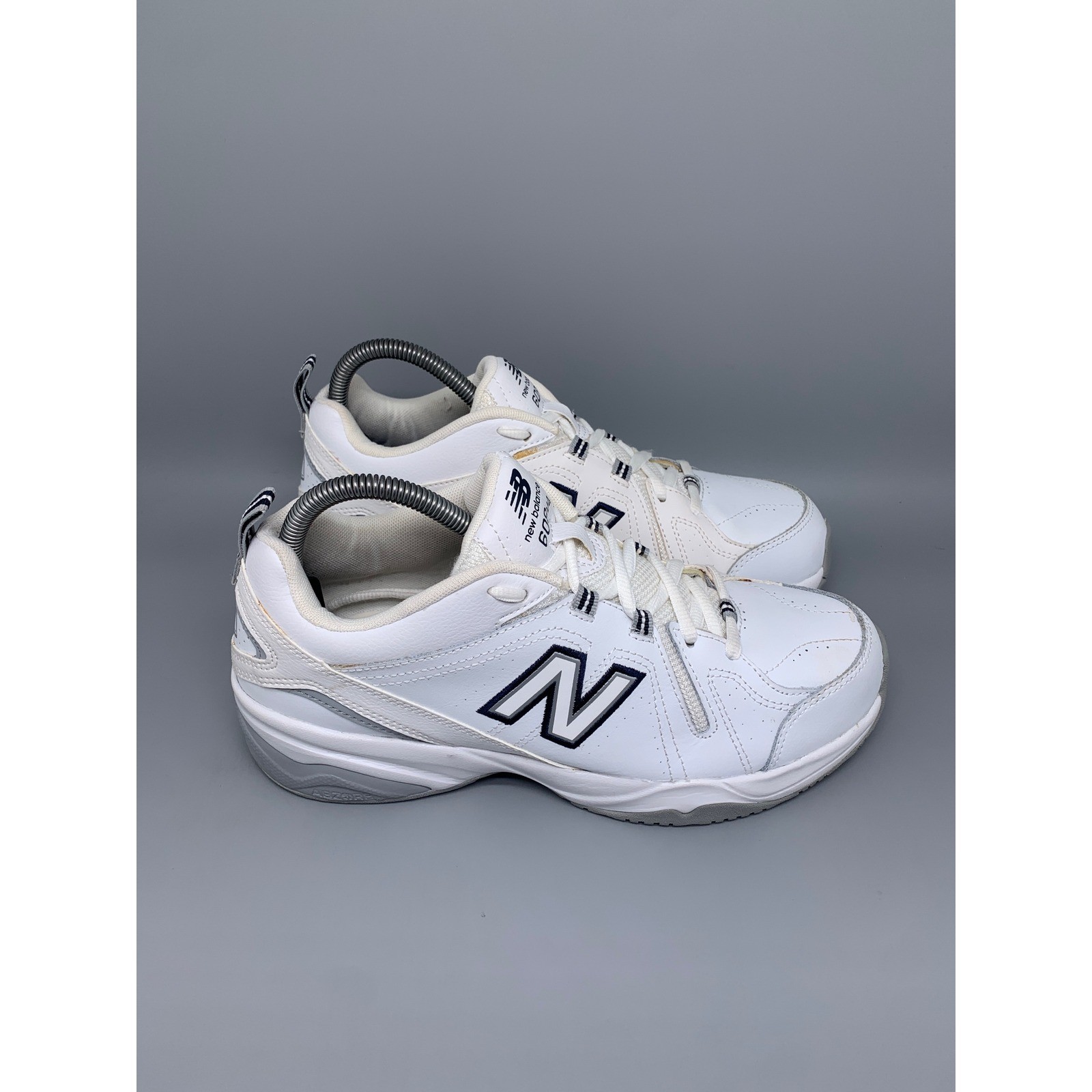 New Balance 608v4 White Navy Training Shoes WX608W4 Women’s Sz 9
