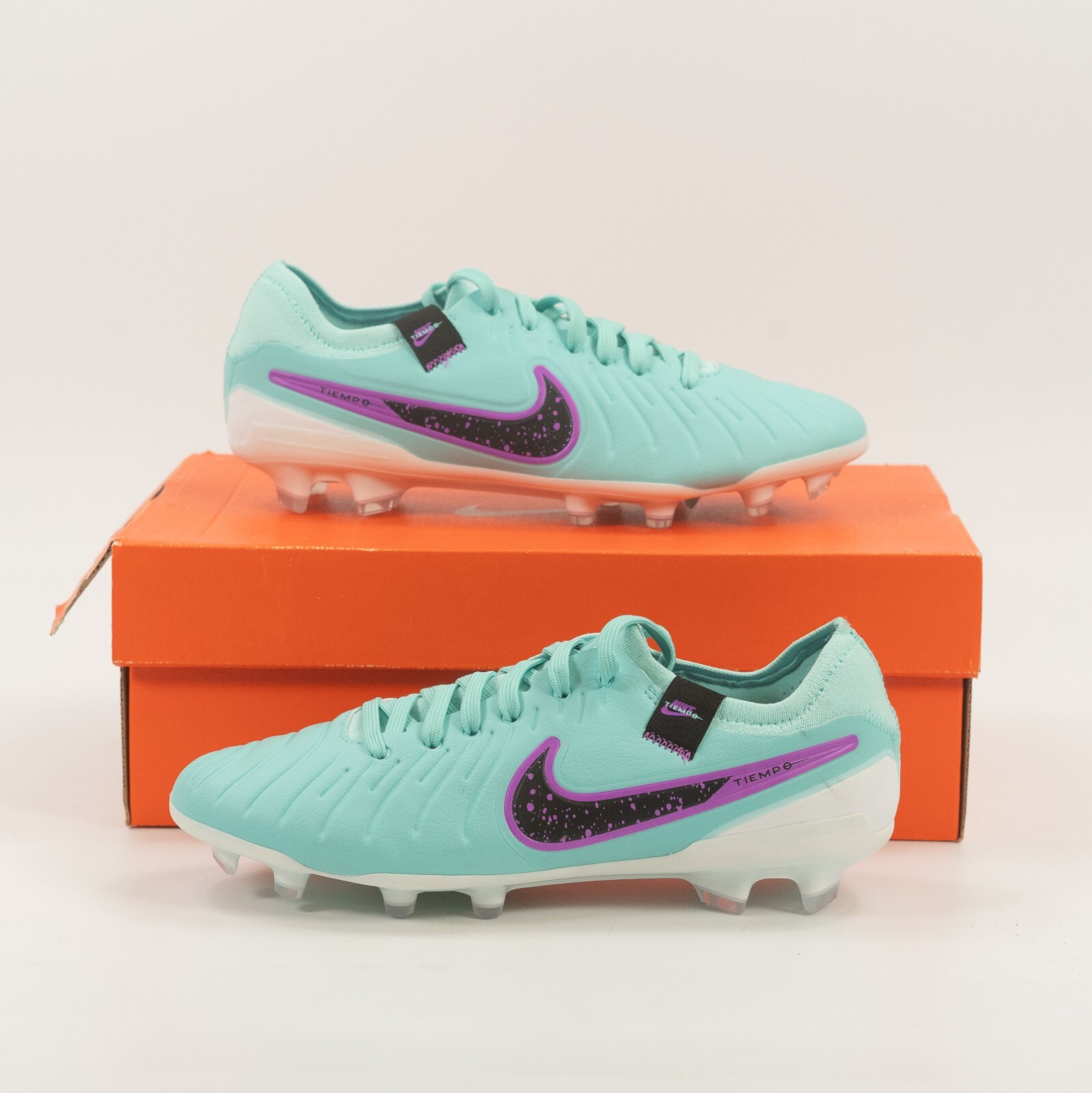 Nike Tiempo Legend 10 Pro FG DV4333-300 Soccer Cleats size 6 W / 4.5M