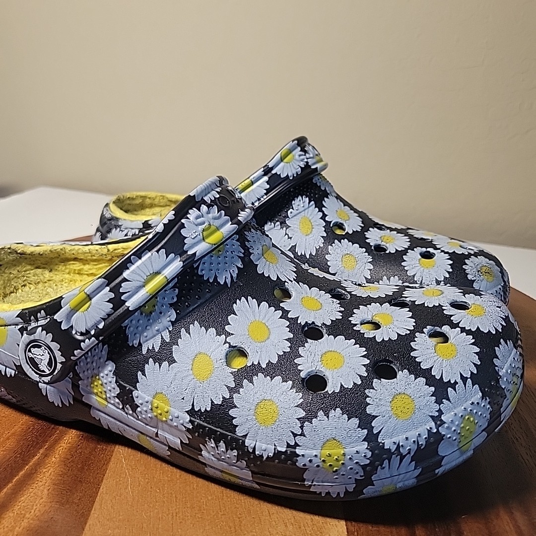 Crocs Classic Lined Clog Sandals W 10 M 8 Black Yellow White Daisy 207301 *READ*
