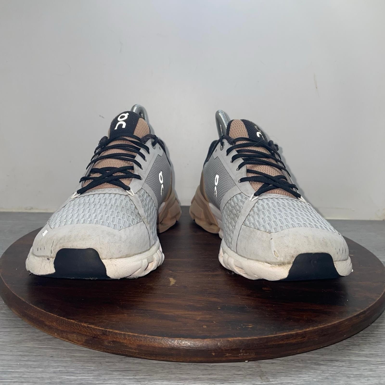 On Cloud Cloudflyer Running Shoes Womens 7.5 Sneakers Glacier Rosebrown 21.9956
