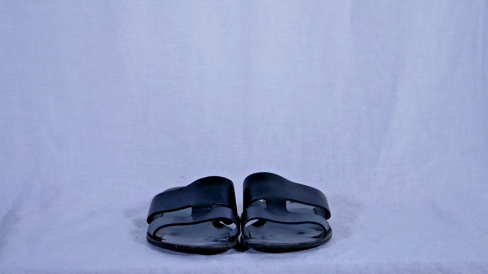 Everlane Black Leather Sandal Slides Size 7.5