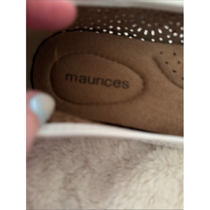 Maurices June White Laser Cut Eyelet Pointed Toe Flats Shoes Womens 6M