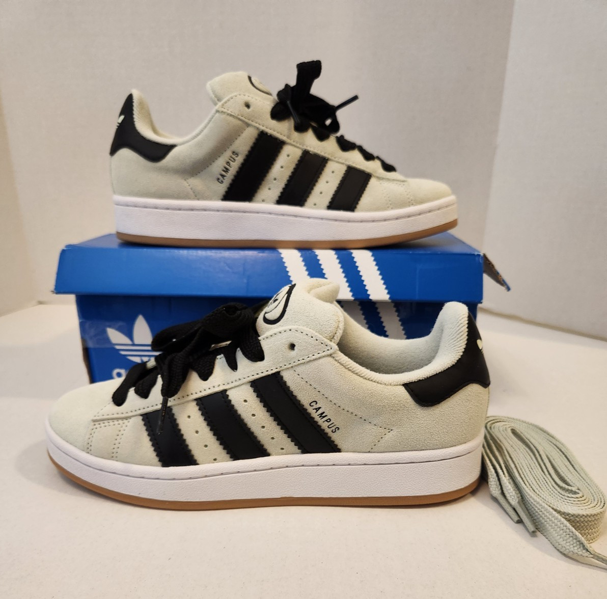 Adidas Campus 00s Linen Green Core Black JQ7413 Women Size 8 NEW