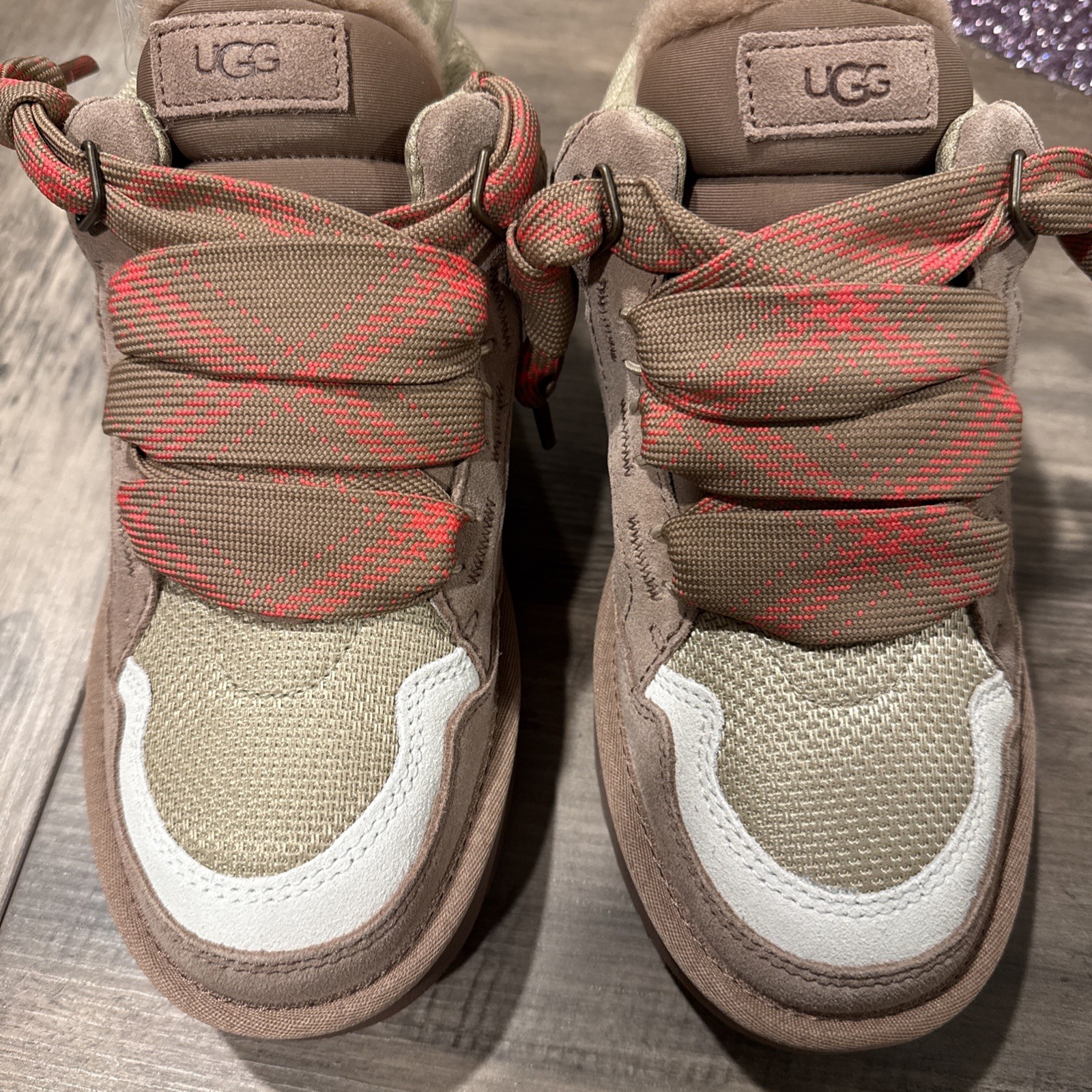 UGG Lo Lowmel Chestnut Suede Shoes Womens Size 9 NIB* Sneakers