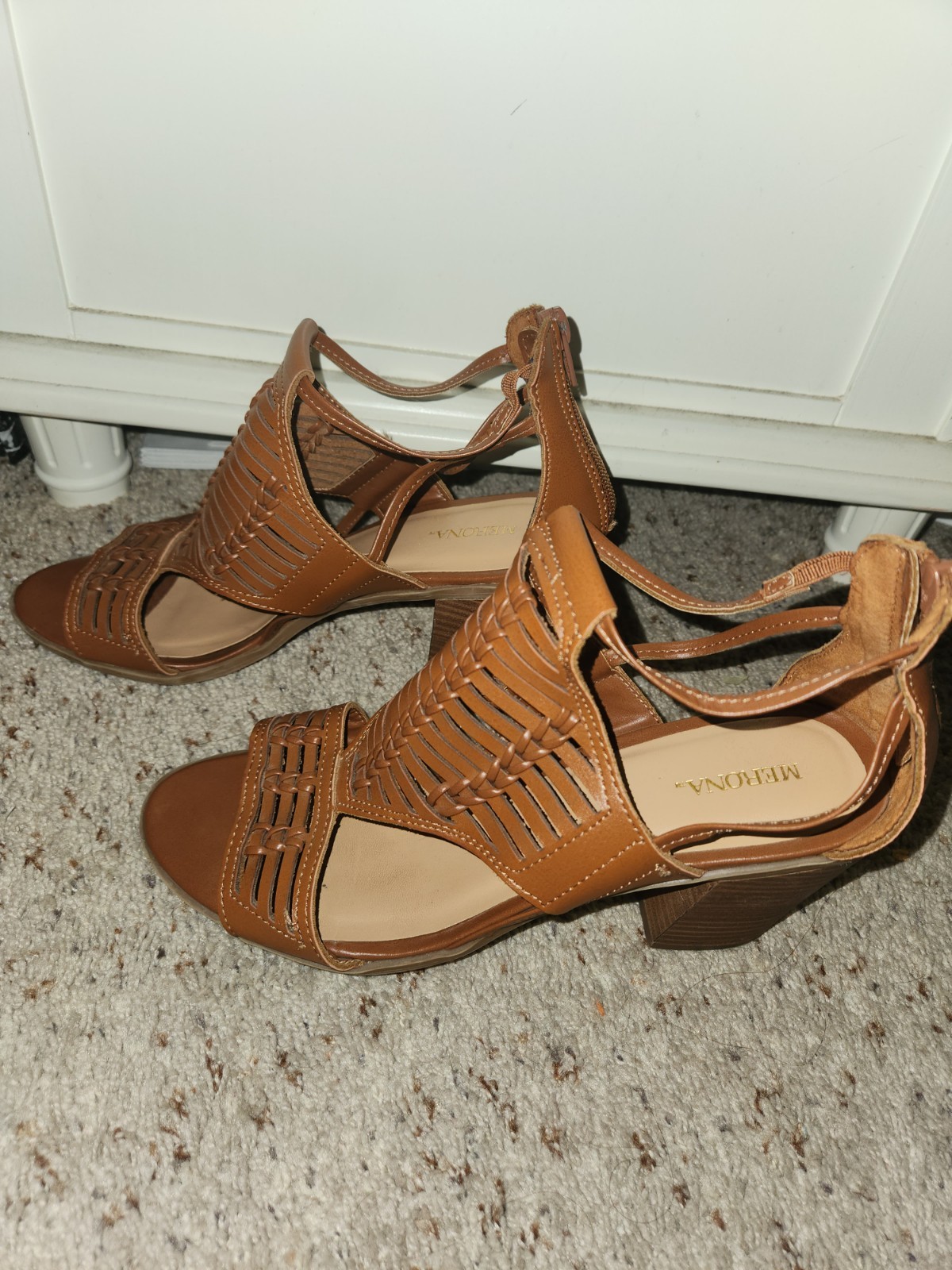 Merona Women’s Brown Strappy Open Toe Block Heel Sandals Fisherman Style Size 10
