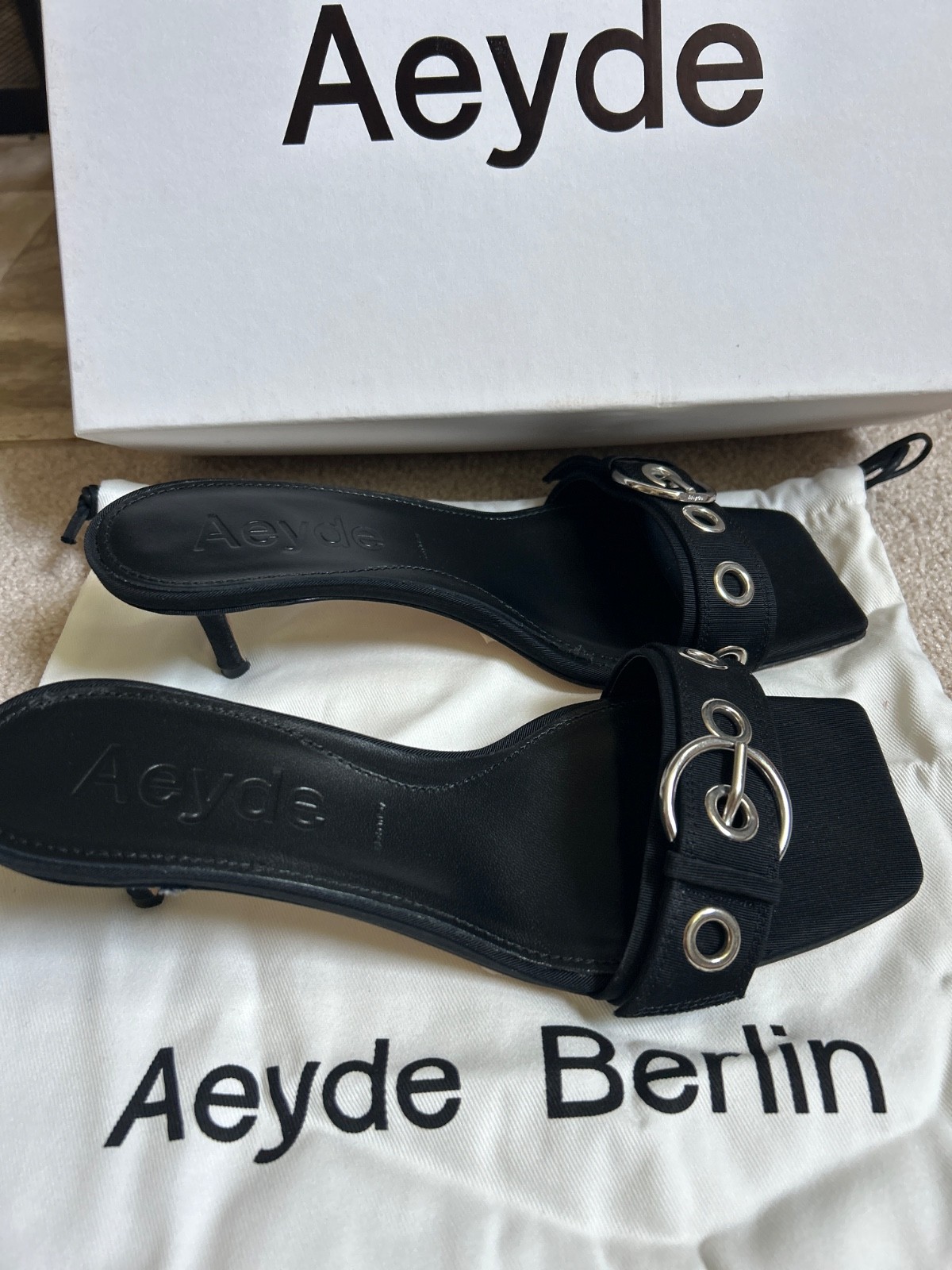 NEW $450 AEYDE «Ilvy» Eyelet Grosgrain Mules Heel Sandals – Black – EU 38 / US 7