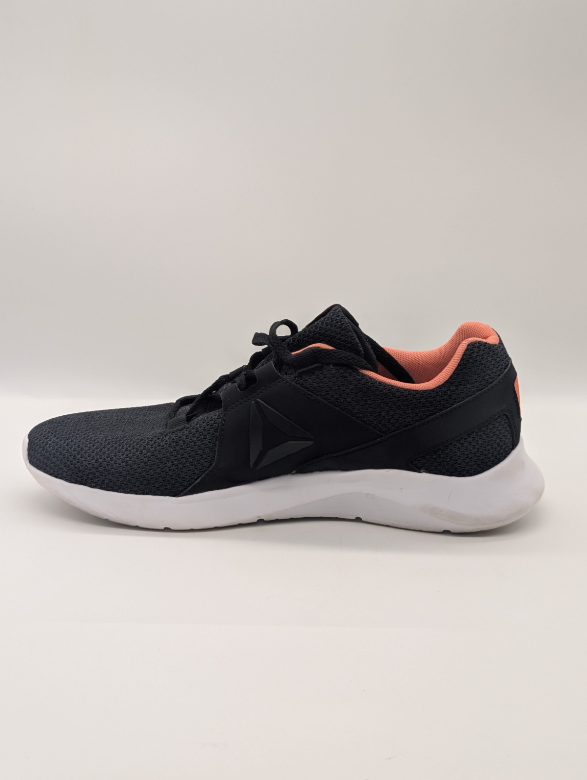 Reebok EnergyLux Running Training Lace-Up Sneakers Black Pink Women’s Size 11