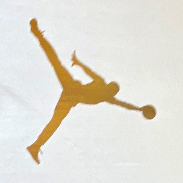 Jordan WMNS Air Jordan 1 Mid Dusty Peach/Night Maroon/Sail BQ6472-200 2020