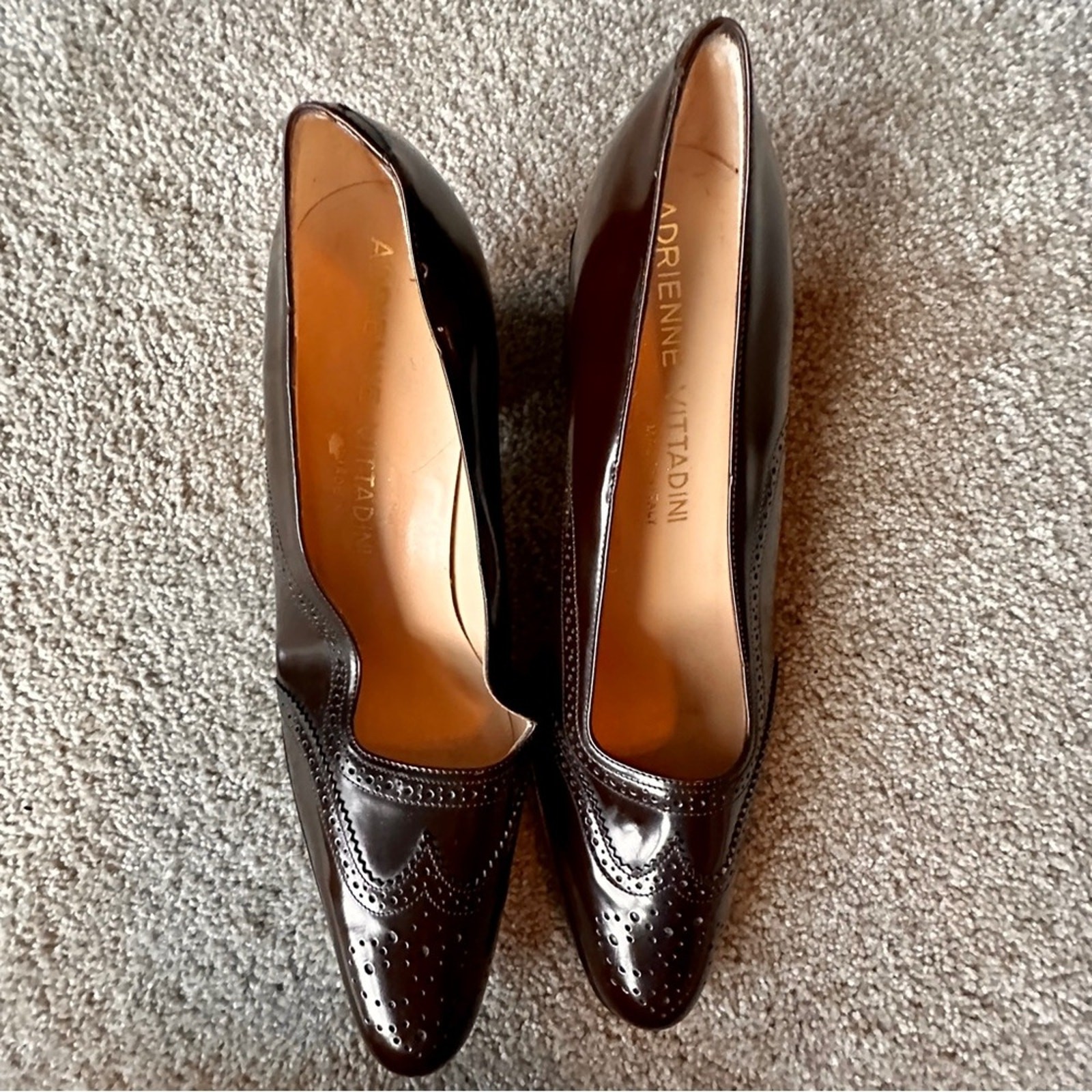 Never Worn Adrienne Vittadini WingTip Patent Leather Brown Block Heels, 8