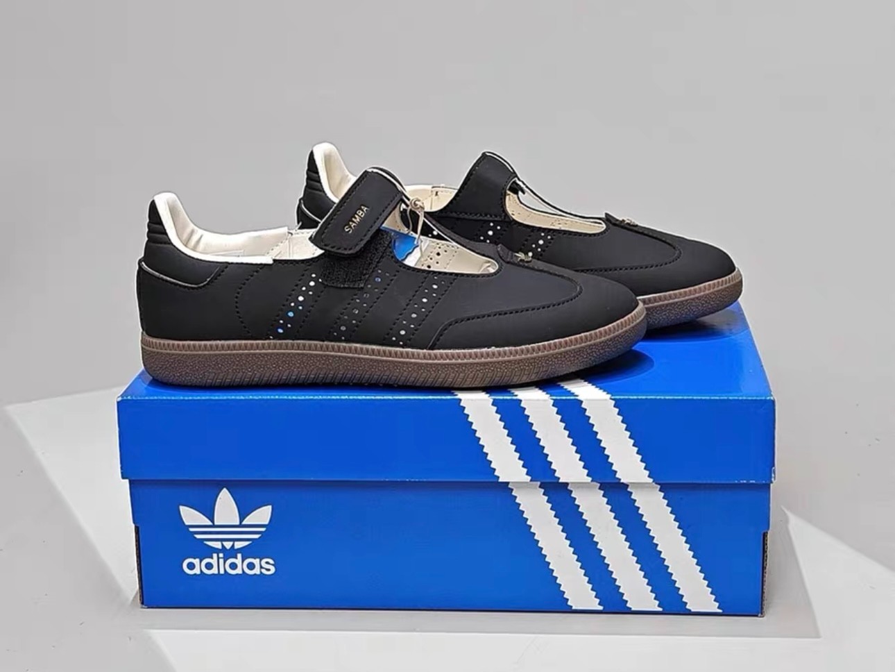 Adidas originals Women’s SAMBA JANE OG W Sneakers KJ 3970 BLACK 2026 new leather