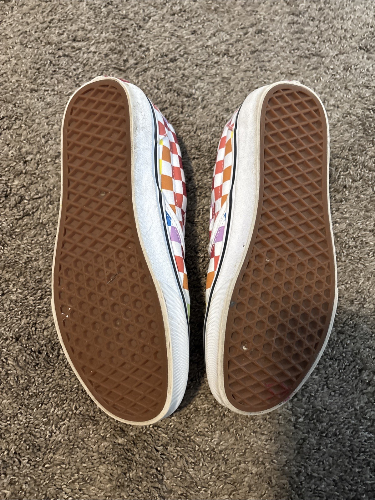 VANS Classic Slip-On Sneakers Unisex Checkerboard Pattern White/Rainbow Size 8M