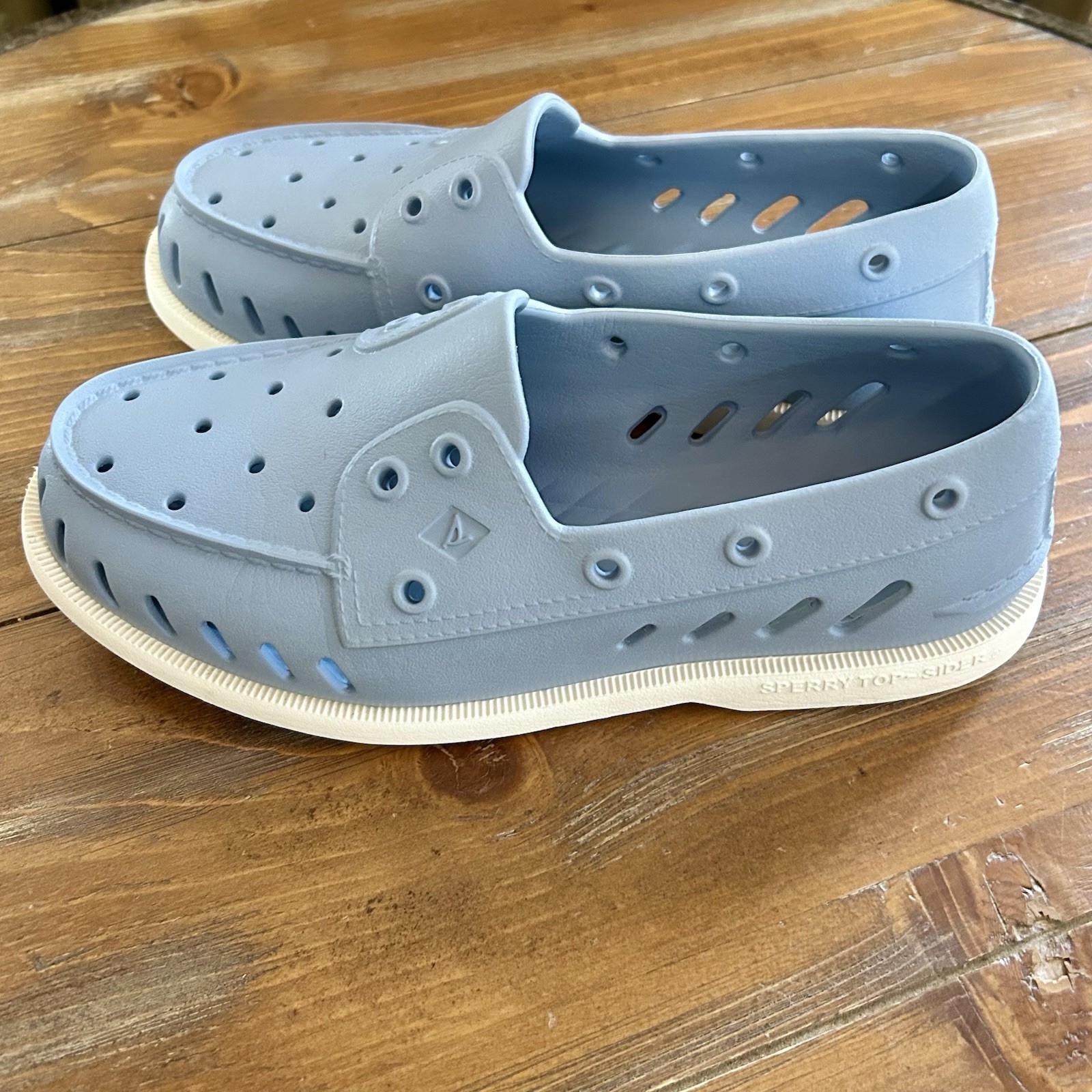 Sperry Sz 8 Woman’s Hand Washable Light Blue Float Boat Shoe