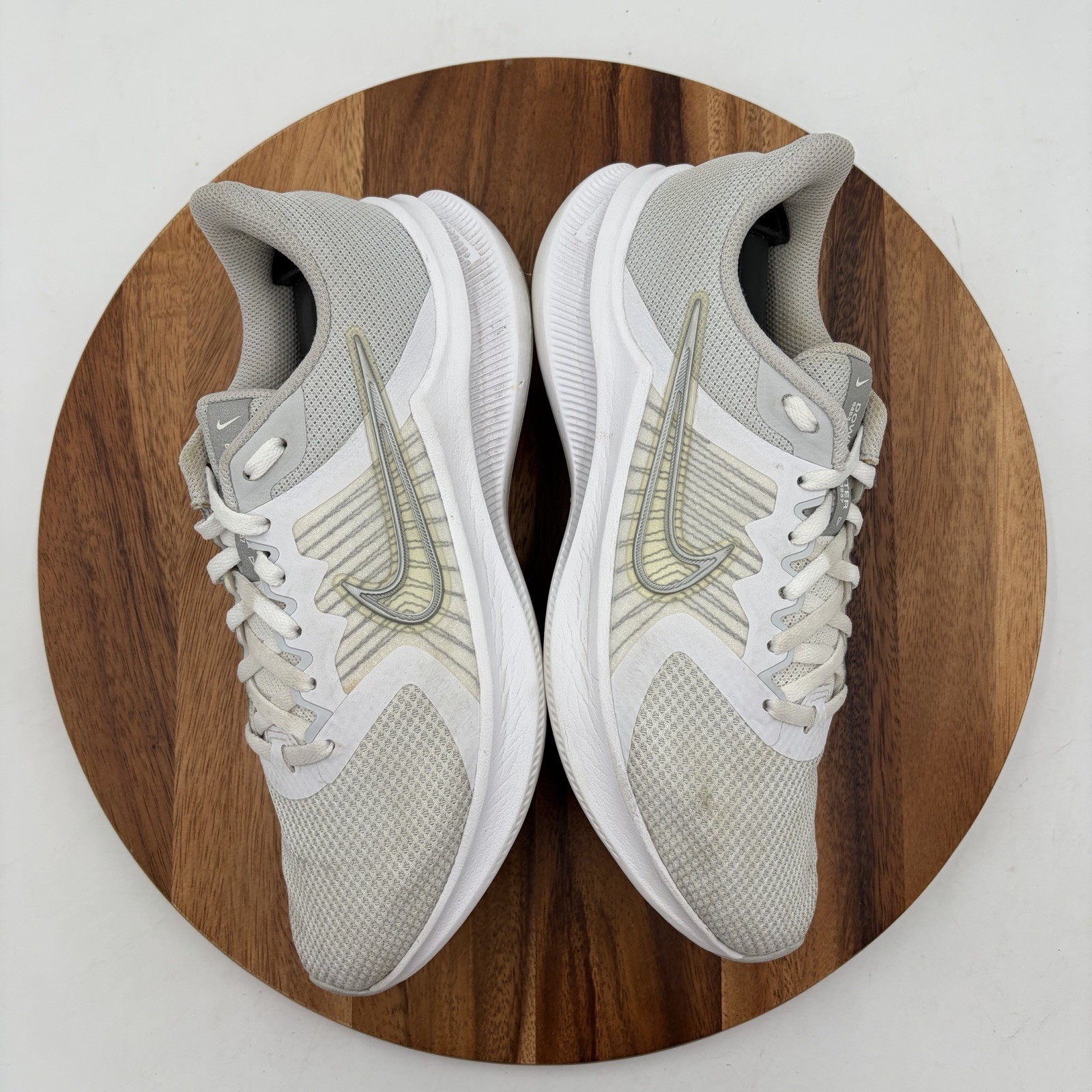 Size 8.5 Nike Womens Downshifter 11 White/silver Running Sneakers Shoes