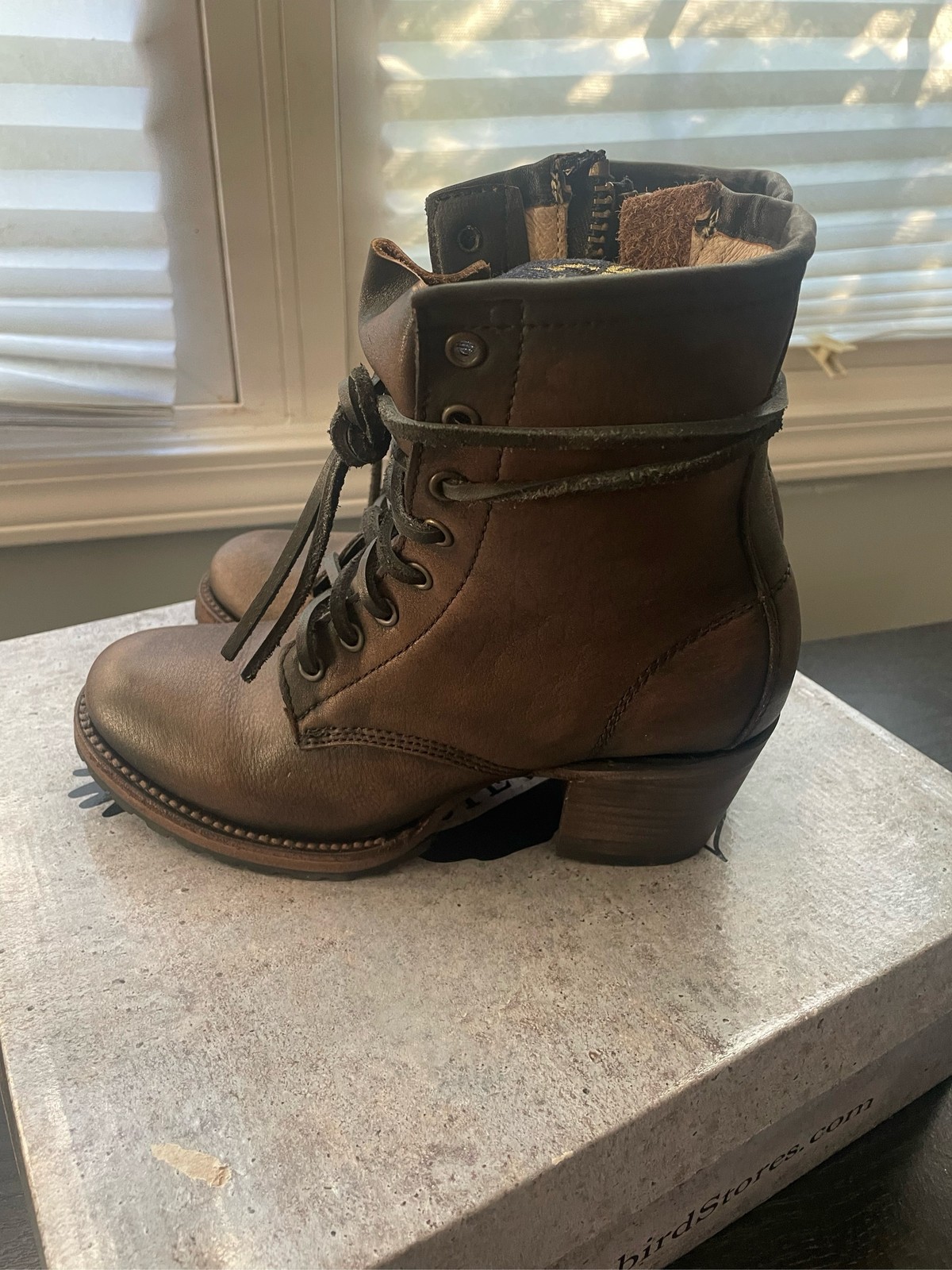 Freebird by Steven Cavalier Brown Leather Lace Up Zip Boots Womens 8