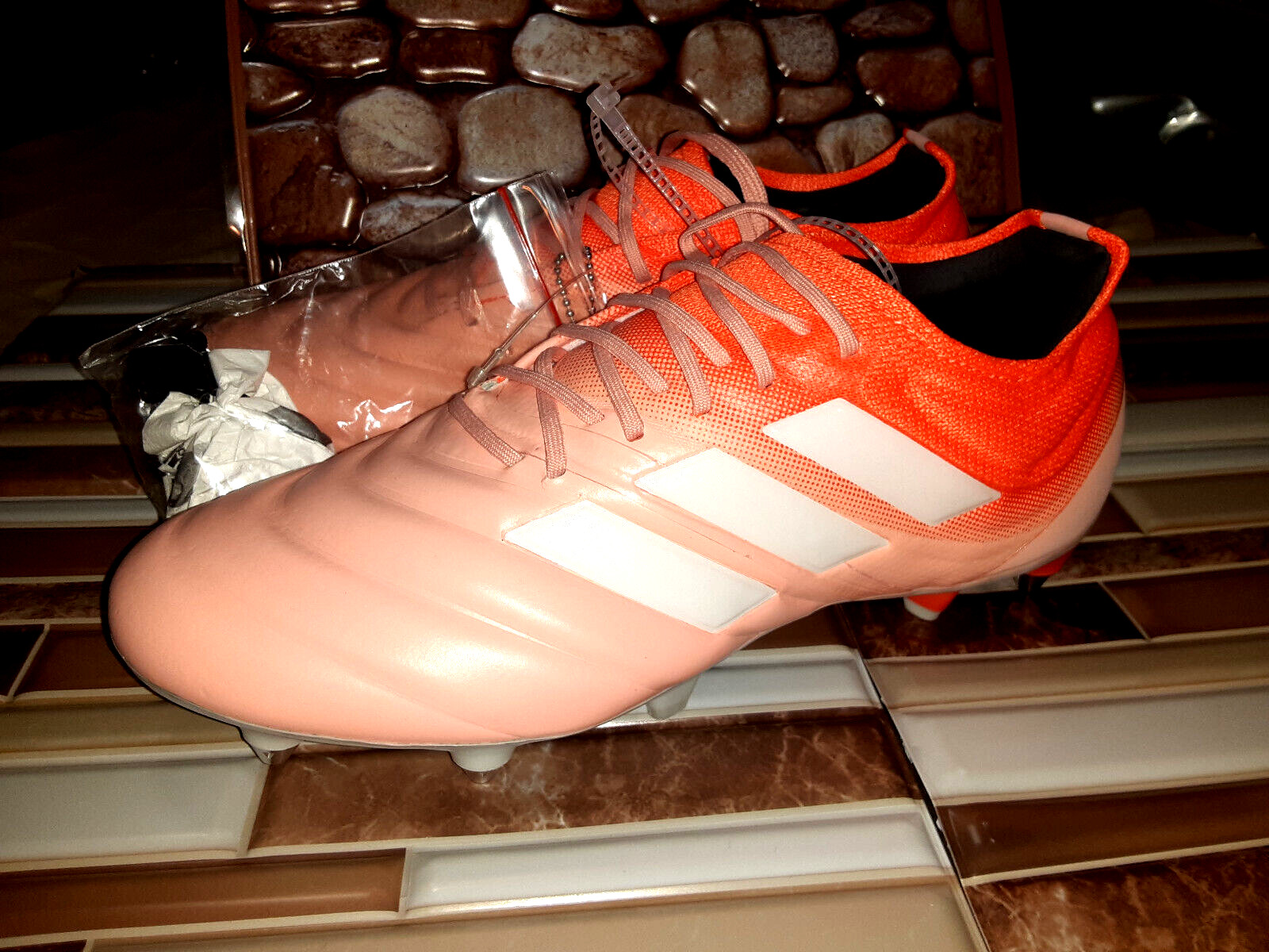 NEW! Adidas Copa 19.1 SG Soccer Cleats G25816 Orange/Peach Women’s Size 8.5