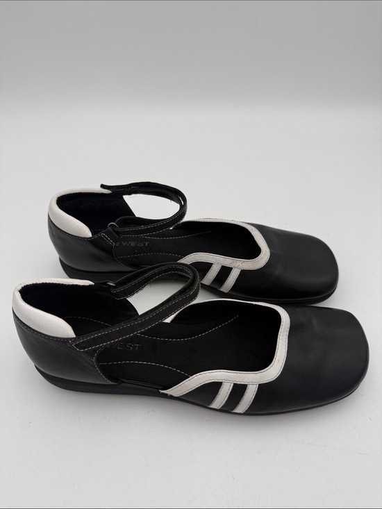 Vintage nine Wes Black White Mary Jane Flat Shoes women 10M Y2K gothic retro