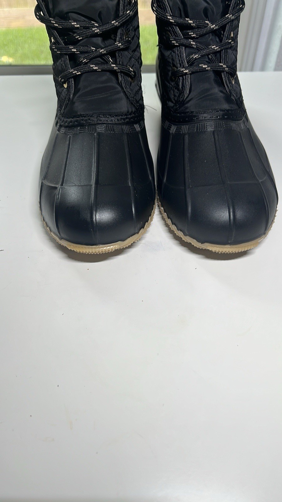 Magellan Outdoors Quilted Lace Up Duck Boots Women Size 8 Waterproof Black