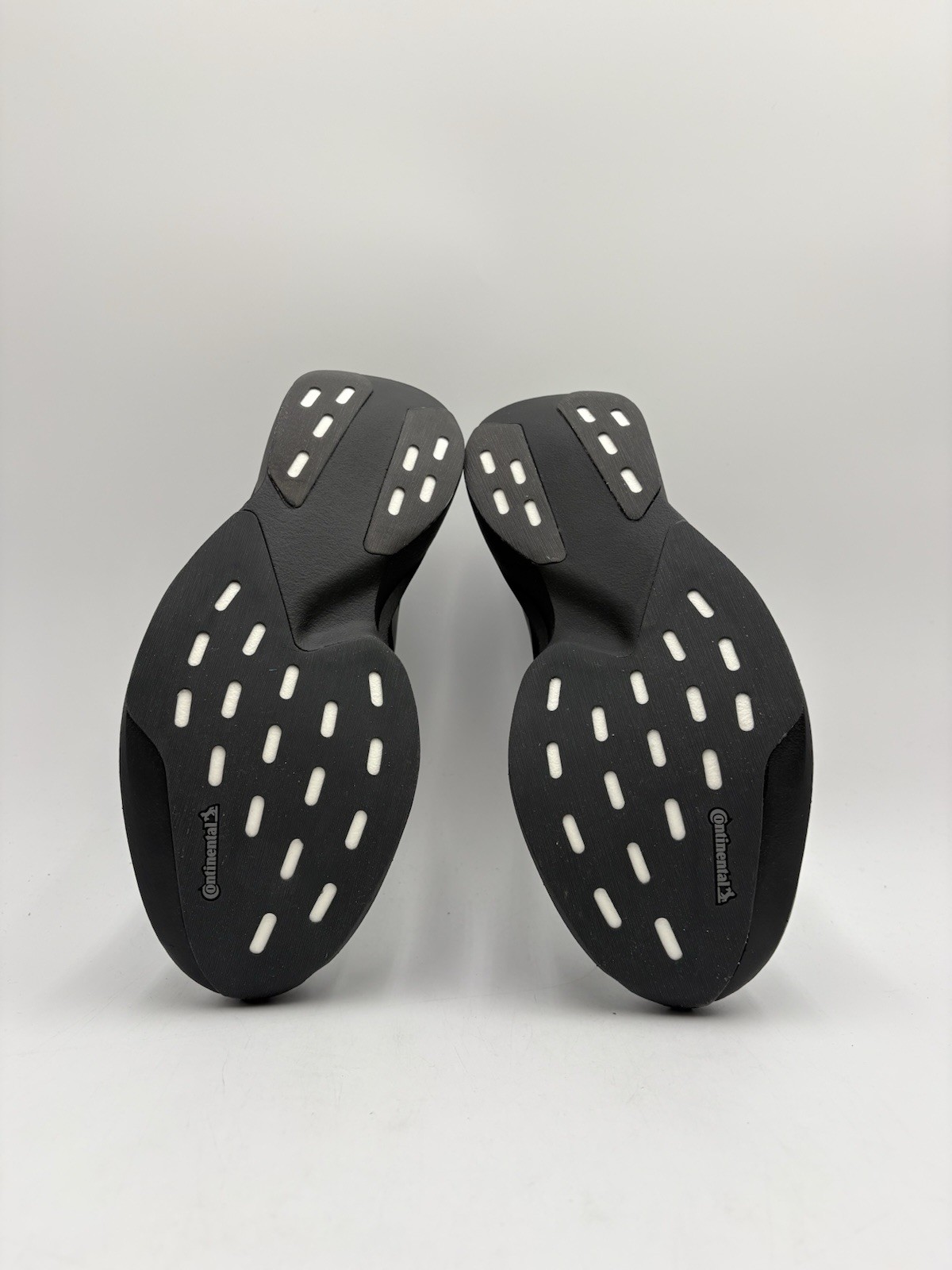 Adidas Women’s Adizero Evo SL Multiple Sizes Black/Silver |JP7147|