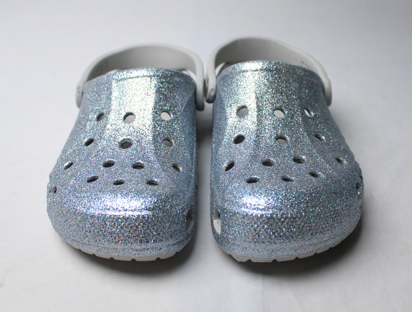 Crocs Unisex Adult’s Baya Glitter Clogs JL3 Gray Size US:9W/7M UK:7W/6M