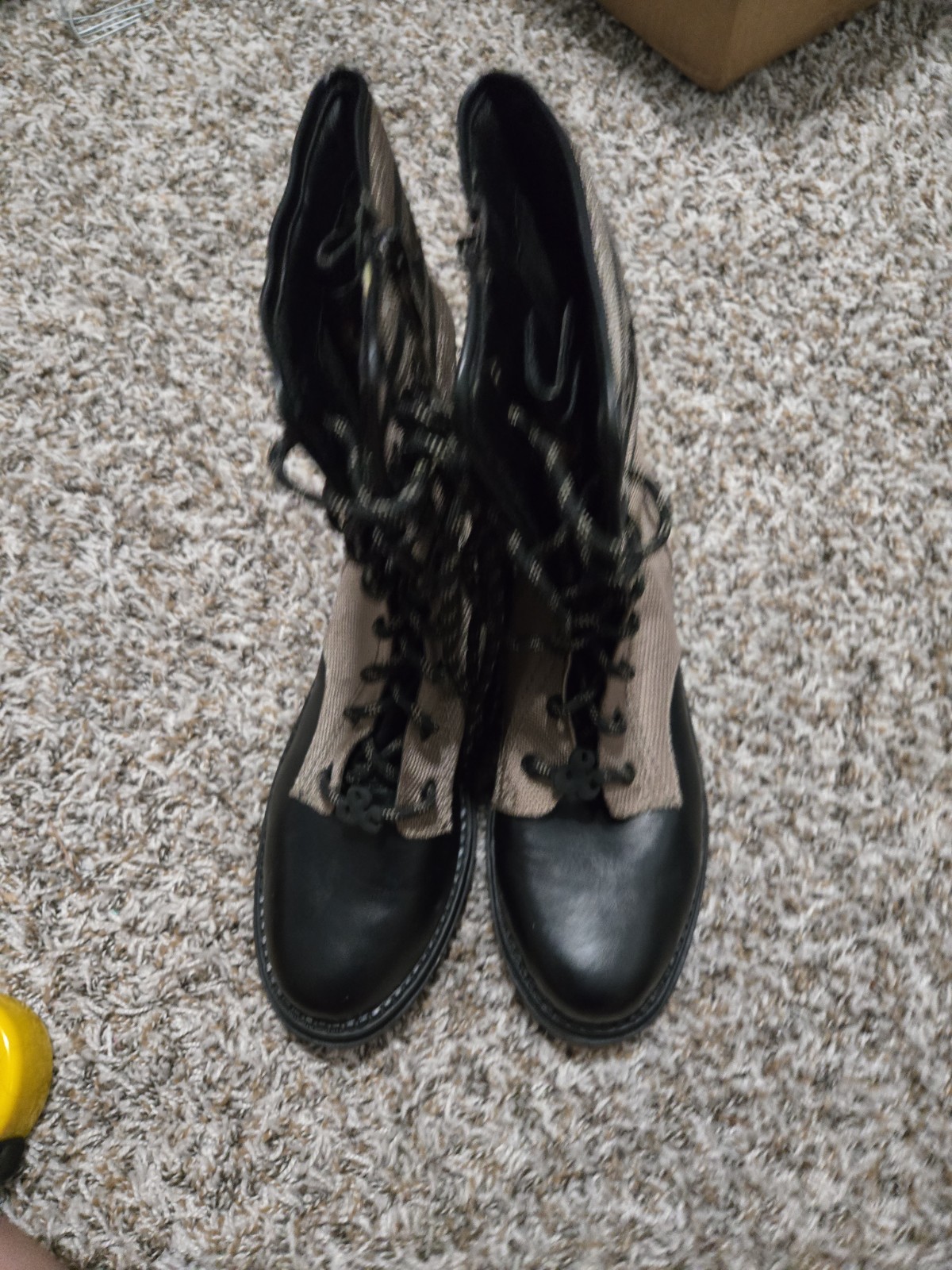 New Sam & Libby Boots Size 9 Zip Up Side