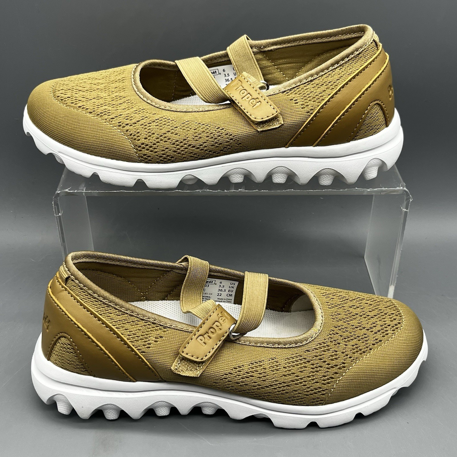 Propet Travelactiv Mary Jane Women’s 6 D Wide Beige Brown Flats Casual WORN ONCE