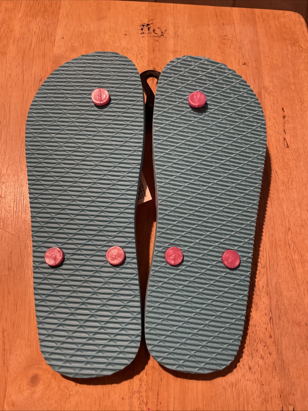 NWT Juncture brand flip-flops size Small 5-6