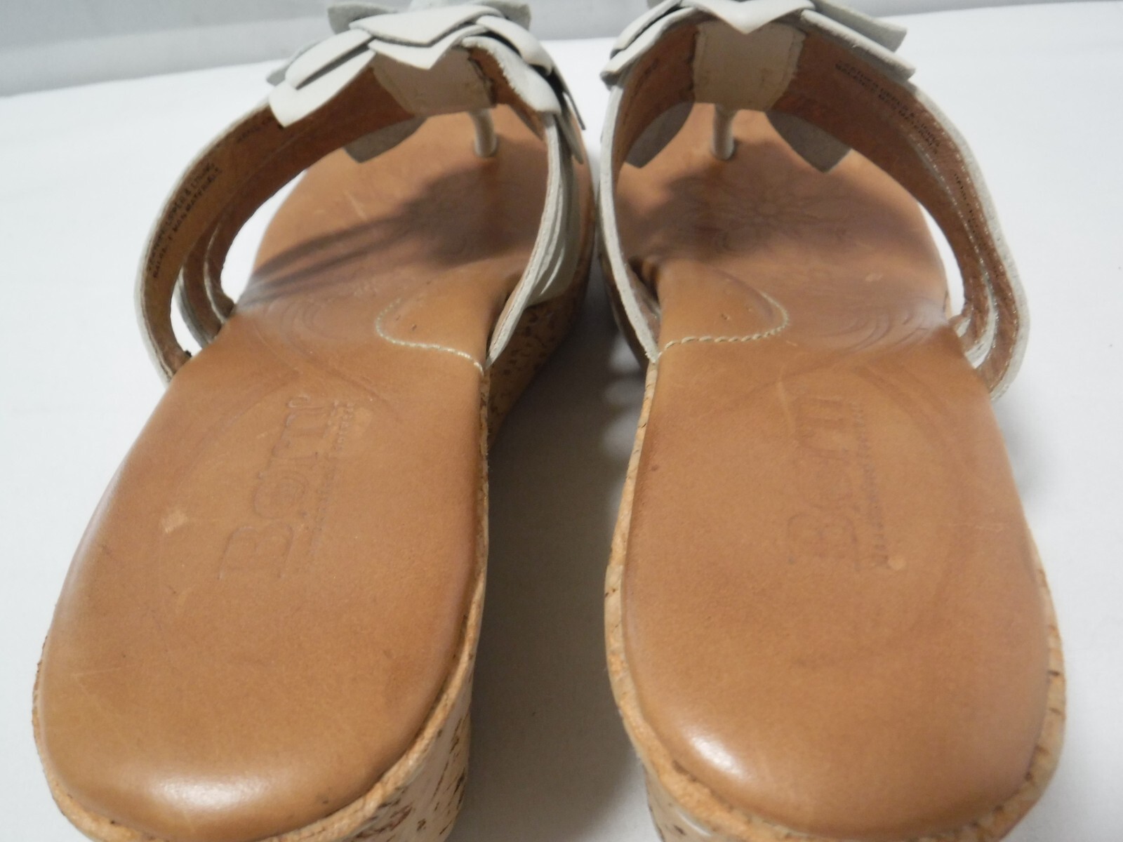PF3 BORN MIKO Flutter W22259 Ivory Flower Cork Platform Chunky Thong Sandal 9