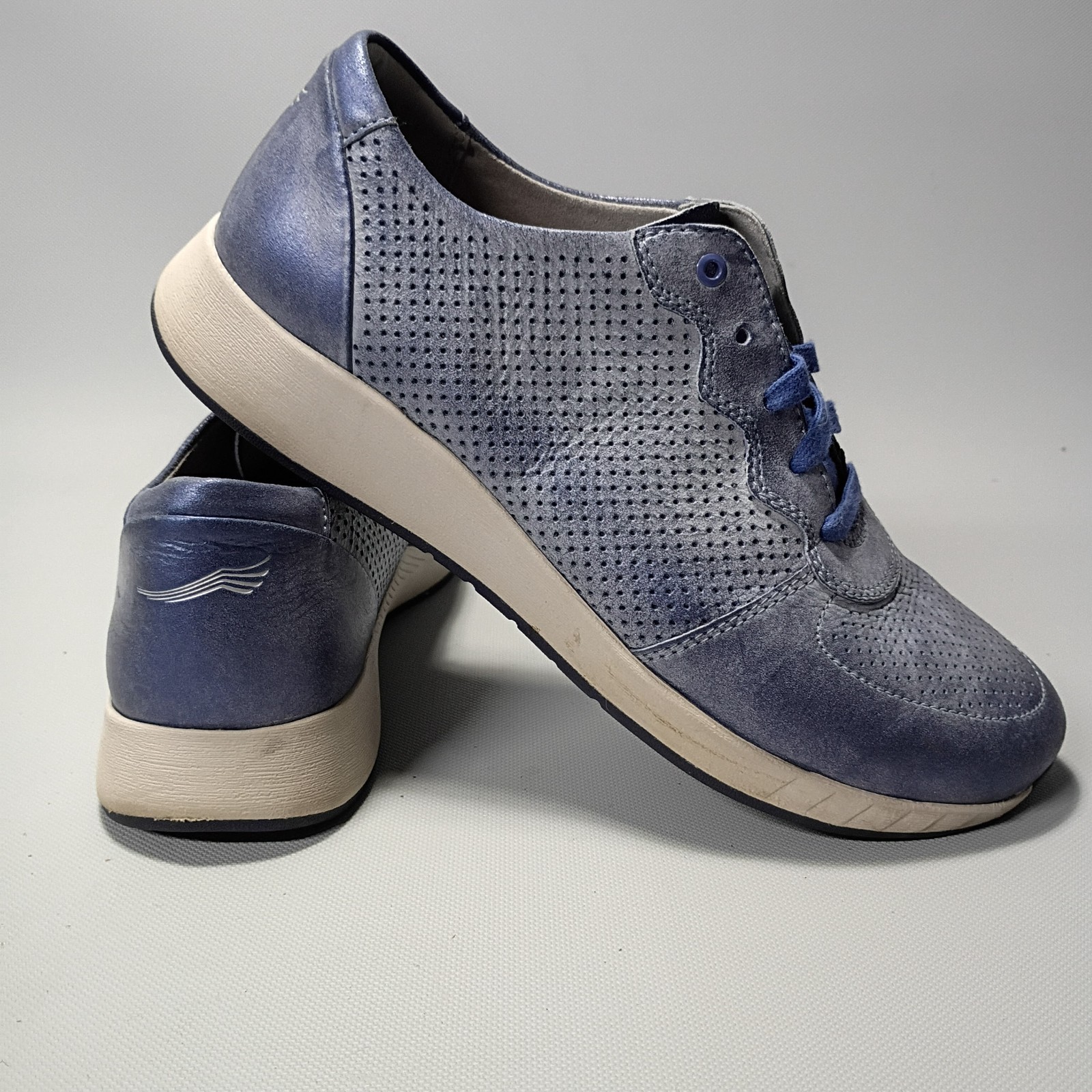 Dansko Christina Sneakers Womens 40 Blue Metallic Leather Shoes Sueded Lace Up