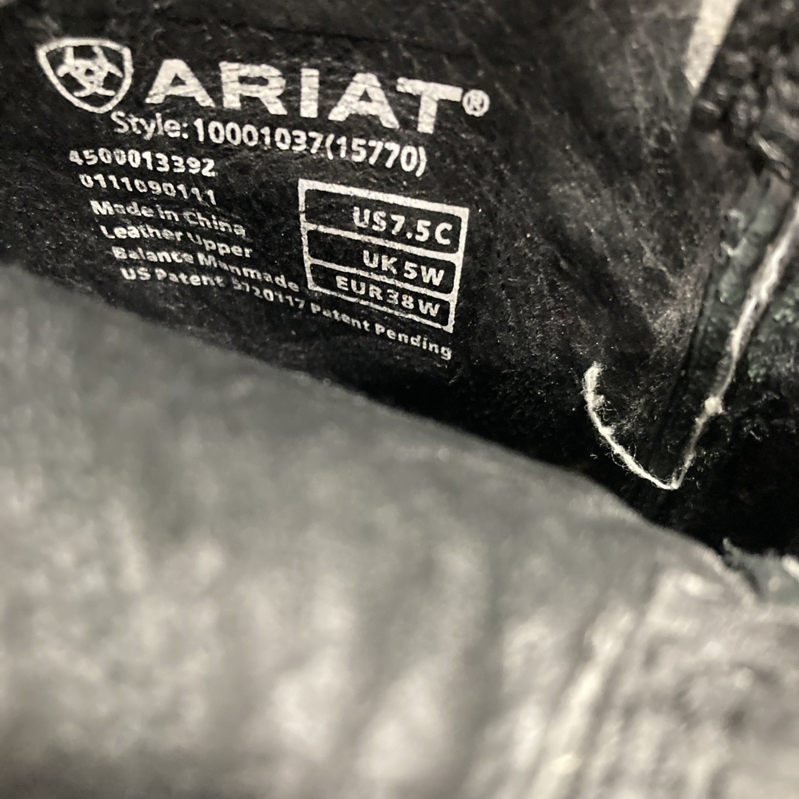 Ariat Woman’s Heritage R Toe Cowgirl Boots Black Leather Size 7.5C 10001037